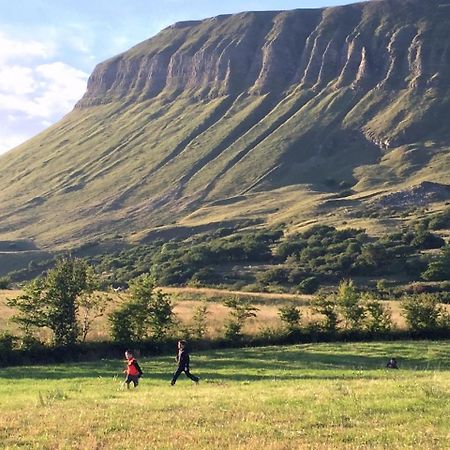 Benbulben Farmhouse B&B Drumcliff Bagian luar foto